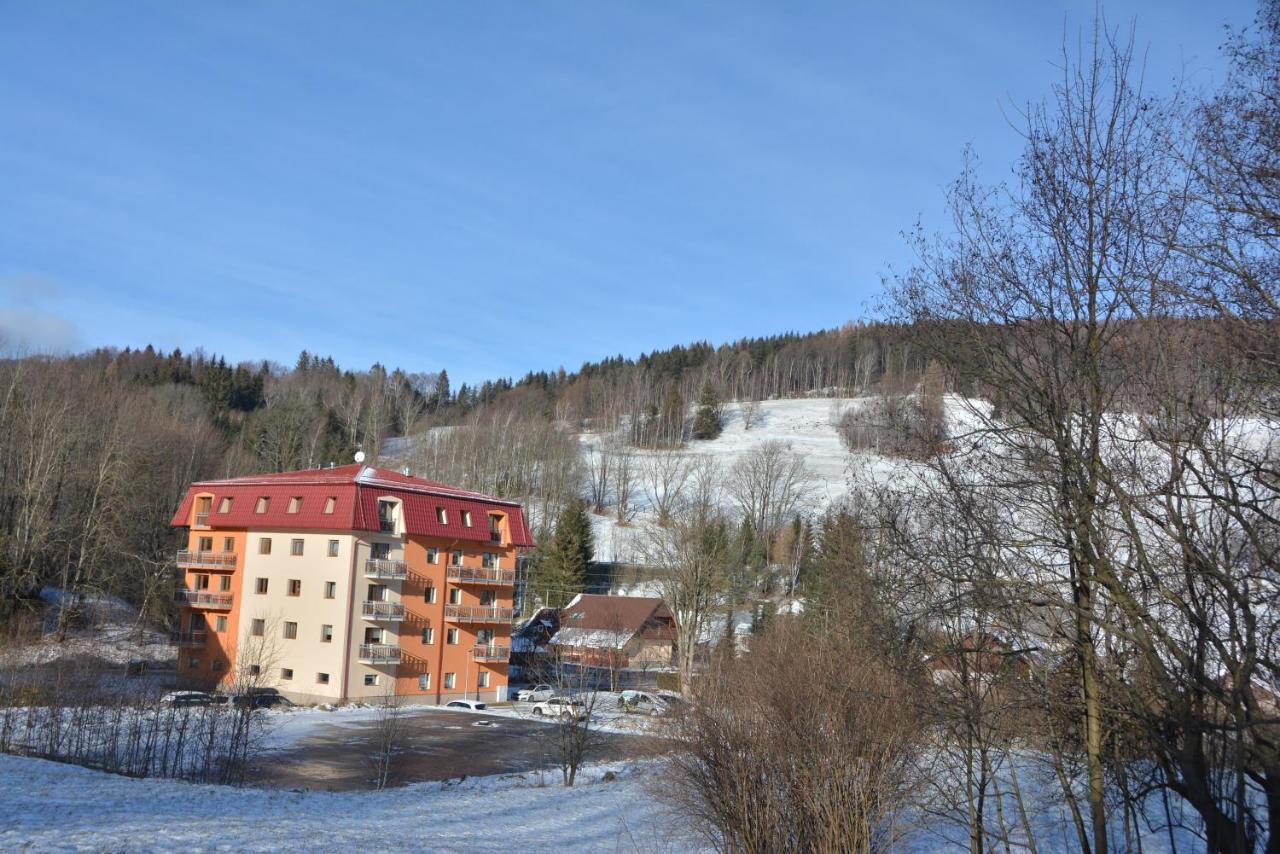 Apartman Masaryk Lipová-lázně Esterno foto